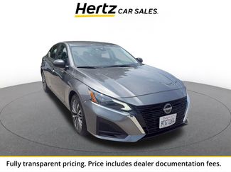 Used 2025 Nissan Altima 2.5 SV FWD video 1