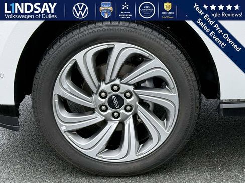 Used 2022 Lincoln Navigator Reserve image 8