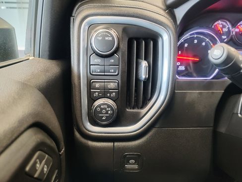 Used 2022 Chevrolet Silverado 2500 LTZ w/ Carhartt Edition image 28