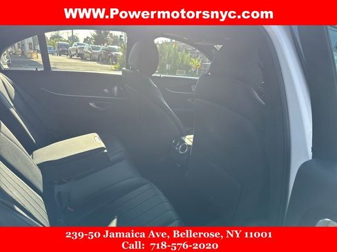 Used 2022 Mercedes-Benz E 350 4MATIC Sedan w/ AMG Line Exterior image 18