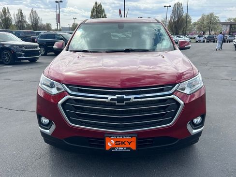 Used 2021 Chevrolet Traverse LT AWD/4WD image 4