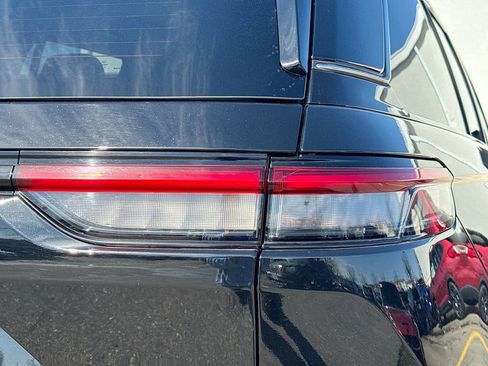 Used 2023 Jeep Grand Cherokee Limited image 34