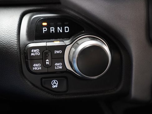 Used 2021 RAM 1500 Big Horn AWD/4WD image 32