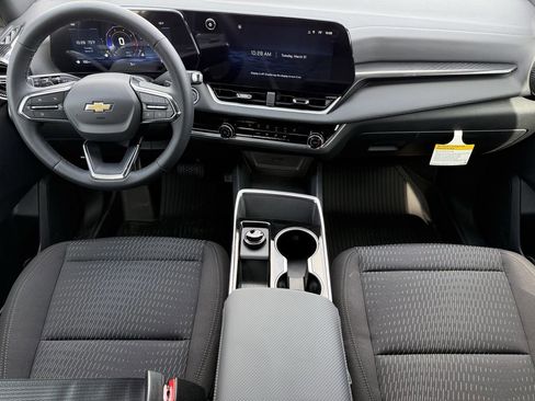 New 2026 Chevrolet Equinox LT w/ Safety and Technology Package FWD image 10