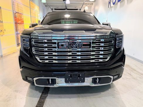 Used 2023 GMC Sierra 1500 Denali w/ Technology Package image 8