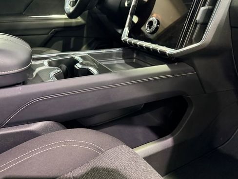 Certified 2025 GMC Acadia Elevation image 39