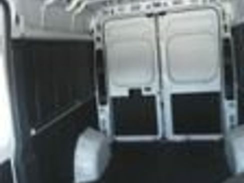 Used 2025 RAM ProMaster 2500 w/ Convenience Group FWD image 4