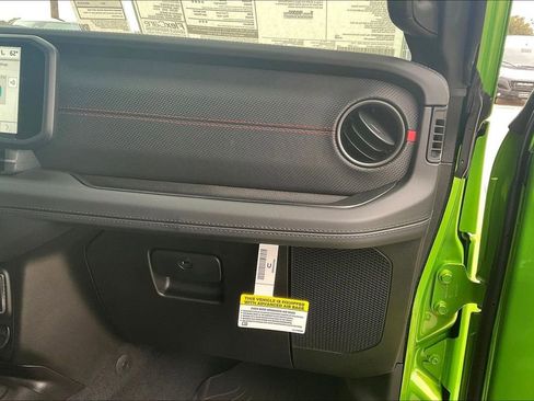 New 2025 Jeep Gladiator Rubicon image 10