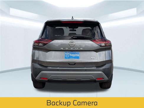 Used 2023 Nissan Rogue SV FWD image 6
