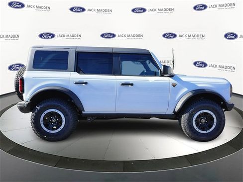 New 2025 Ford Bronco Badlands w/ Sasquatch Package image 6