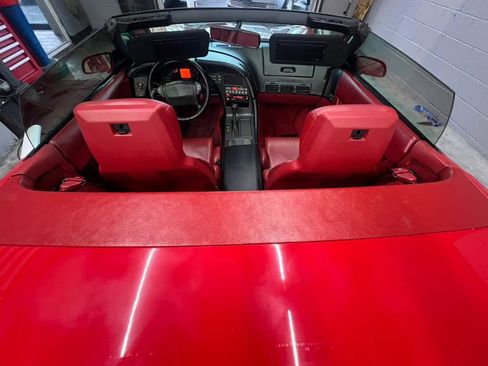 Used 1991 Chevrolet Corvette Convertible image 21