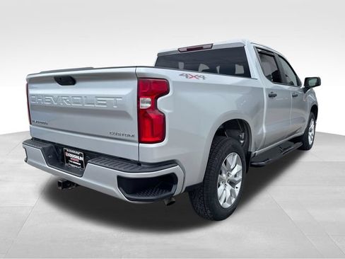 Used 2021 Chevrolet Silverado 1500 Custom AWD/4WD image 5