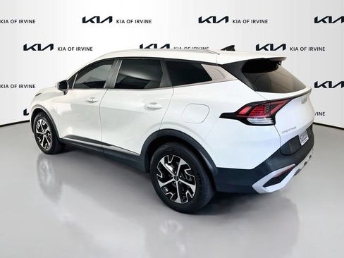 Used 2023 Kia Sportage EX AWD/4WD image 6
