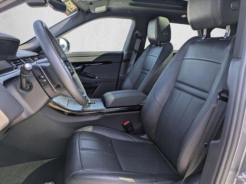 Used 2024 Land Rover Range Rover Evoque Dynamic SE image 16