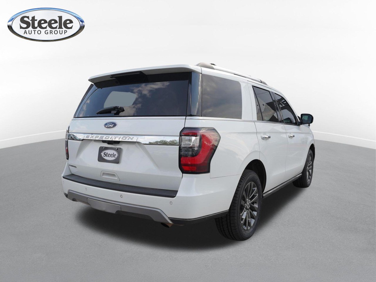 Used 2021 Ford Expedition Limited RWD image 5