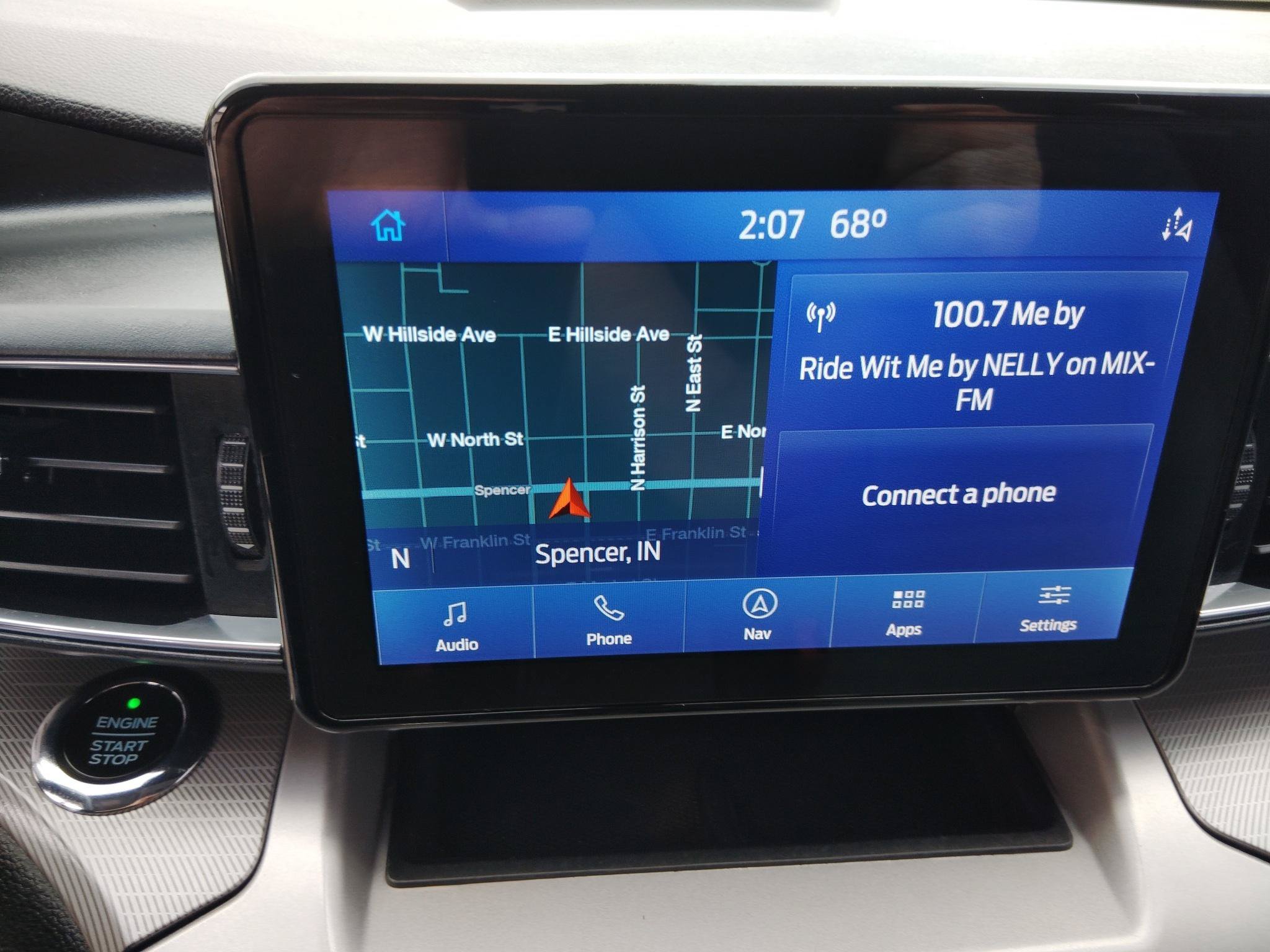 Used 2021 Ford Explorer XLT w/ Equipment Group 202A AWD/4WD image 19