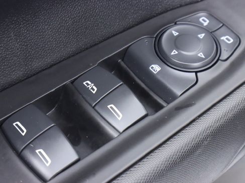 Used 2021 Chevrolet Silverado 1500 W/T w/ WT Value Package image 25