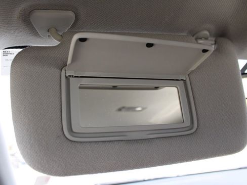 Used 2013 Nissan Sentra S image 33