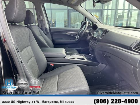 Used 2024 Honda Ridgeline Sport image 25