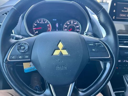Used 2018 Mitsubishi Eclipse Cross AWD image 15