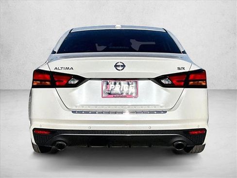 Used 2020 Nissan Altima 2.5 SR w/ Premium Package image 4