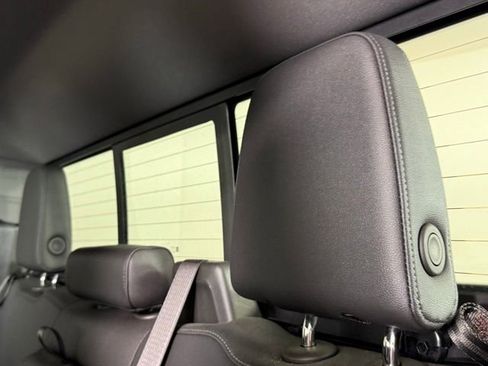 Used 2024 Chevrolet Silverado 2500 LTZ w/ LTZ Convenience Package image 21