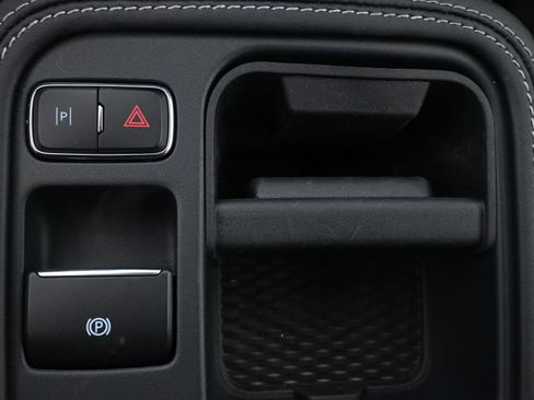 Used 2025 Ford Mustang Mach-E Premium AWD/4WD image 25