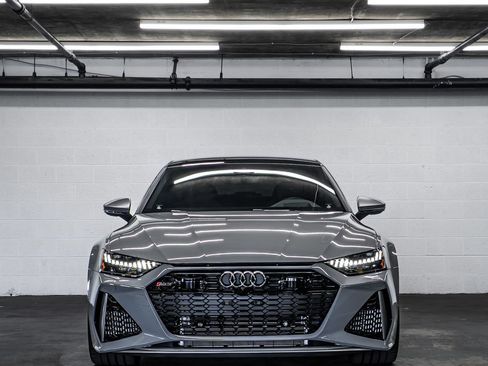 Used 2025 Audi RS 7 Performance w/ Executive Package AWD/4WD image 8