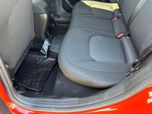 Used 2021 Jeep Renegade Sport w/ Sport Appearance Group AWD/4WD image 32