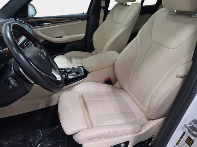 Used 2022 BMW X4 xDrive30i w/ Parking Assistance Package AWD/4WD image 13