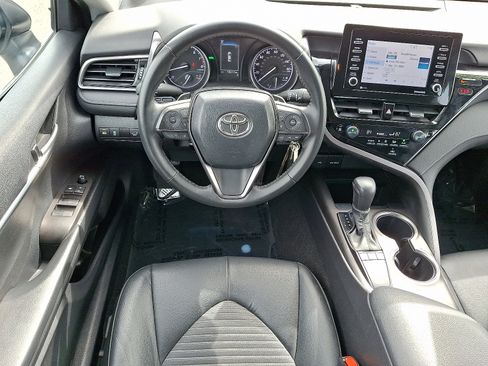 Certified 2023 Toyota Camry SE image 12