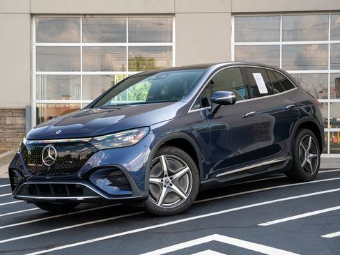 Used 2025 Mercedes-Benz EQE 350+ SUV image 2