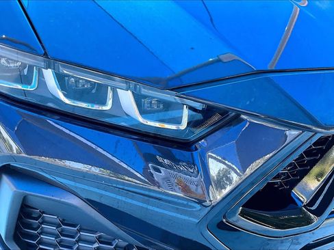Used 2024 Ford Mustang GT Premium RWD image 28