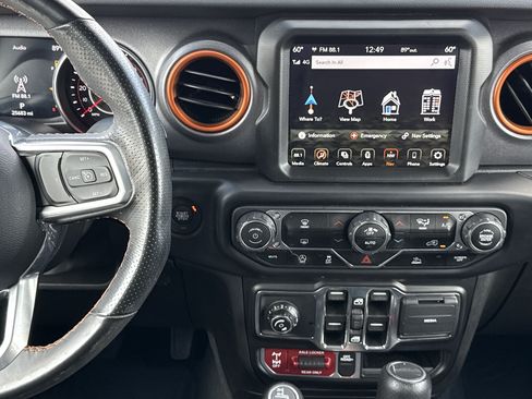 Used 2022 Jeep Gladiator Mojave w/ Trailer Tow Package AWD/4WD image 29
