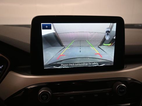 Used 2021 Ford Escape SEL image 3