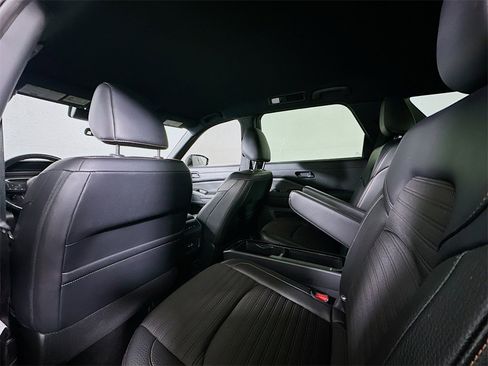 Used 2023 Nissan Pathfinder Rock Creek image 13