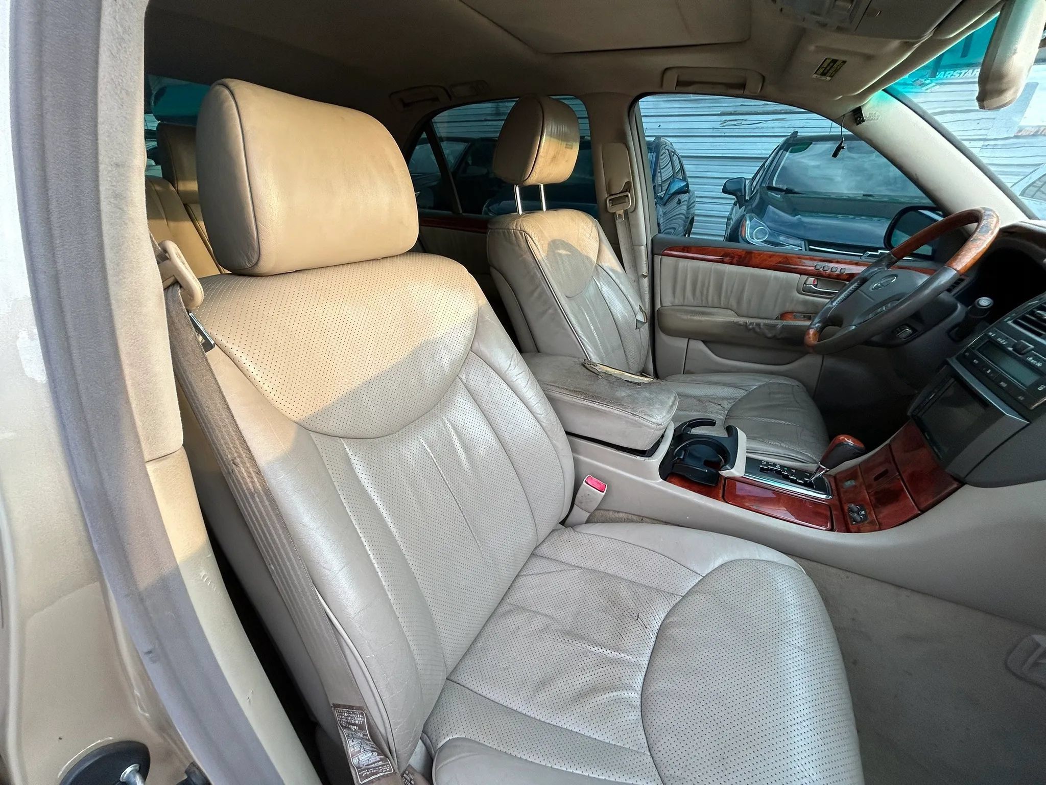 Used 2003 Lexus LS 430 RWD image 12