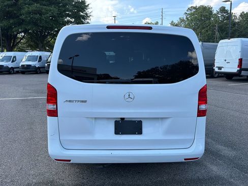 Used 2023 Mercedes-Benz Metris Passenger image 10