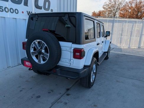 Used 2020 Jeep Wrangler Unlimited Sahara image 25