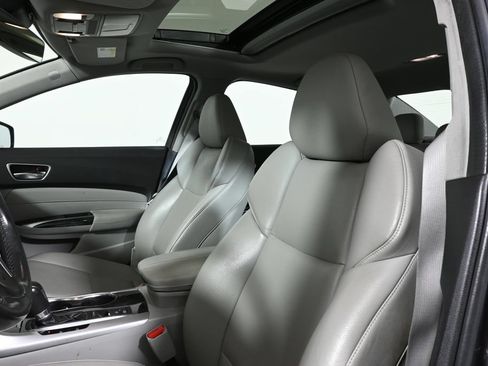 Used 2020 Acura TLX FWD image 5