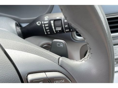 Used 2020 Hyundai Kona Limited image 37