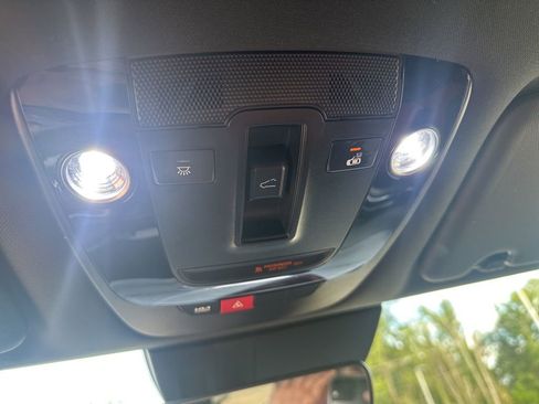 Used 2024 Kia Sportage SX image 41