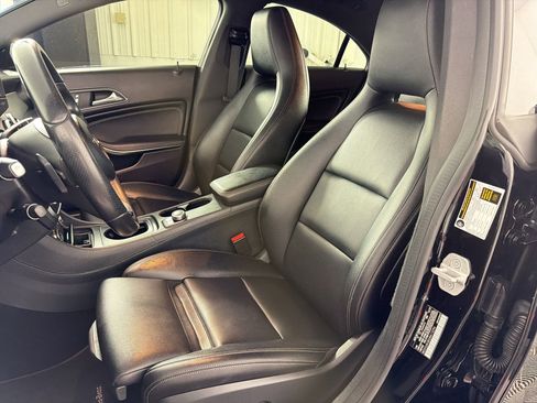 Used 2018 Mercedes-Benz CLA 250 4MATIC image 5