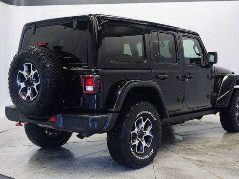 Used 2021 Jeep Wrangler Unlimited Rubicon w/ Uconnect 4C Nav & Sound Group AWD/4WD image 5