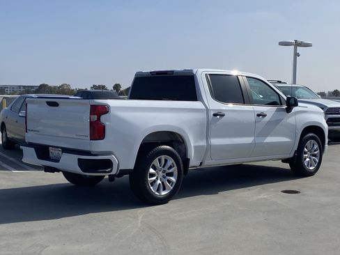 Used 2025 Chevrolet Silverado 1500 Custom RWD image 3