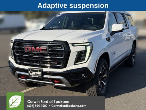 Used 2025 GMC Yukon XL AT4 w/ AT4 Premium Package AWD/4WD image 5