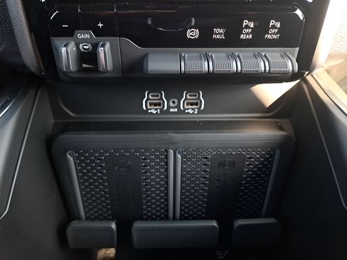 New 2026 RAM 2500 Big Horn AWD/4WD image 22