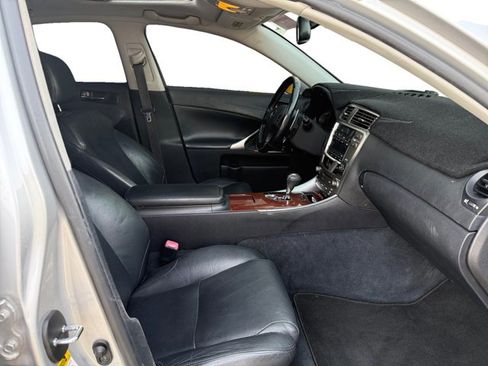 Used 2008 Lexus IS 250 AWD image 12