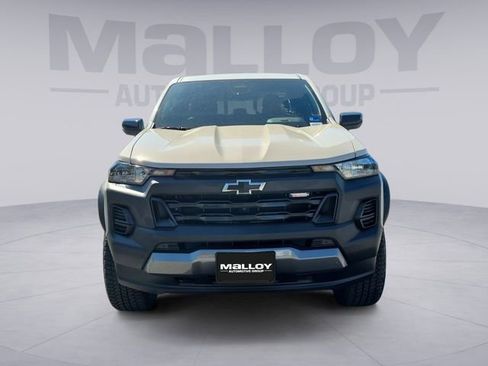Used 2026 Chevrolet Colorado Trail Boss AWD/4WD image 8