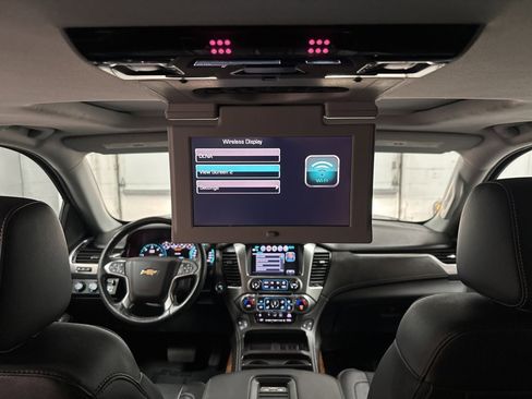 Used 2020 Chevrolet Tahoe Premier w/ 6.2L Performance Package image 32